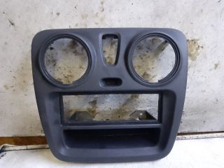 bontott DACIA DOKKER Rádió / CD Keret