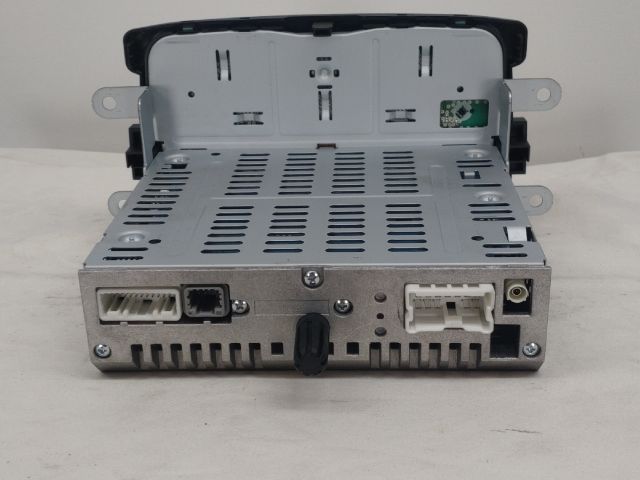 bontott DACIA DOKKER Rádió / CD