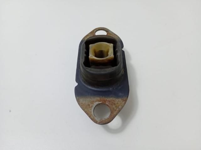 bontott DACIA DOKKER Tartó Bak