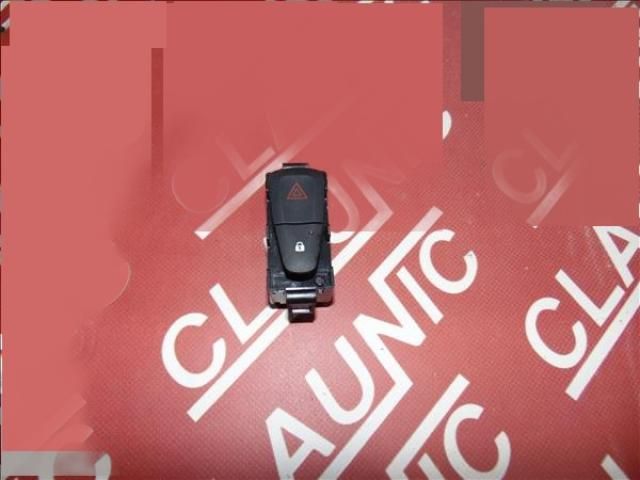 bontott DACIA DOKKER Vészvillogó Kapcsoló