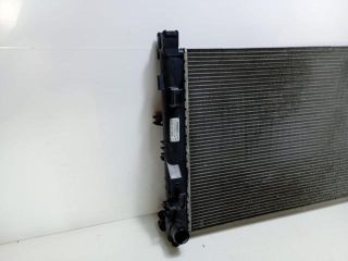 bontott DACIA DOKKER Vízhűtő Radiátor Tartó