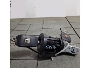 bontott DACIA DUSTER Gyújtáskapcsoló