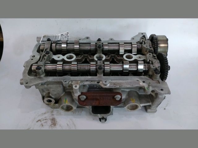 bontott DACIA DUSTER Hengerfej