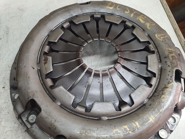 bontott DACIA DUSTER Kuplung Szett (Szerkezet, Tárcsa)