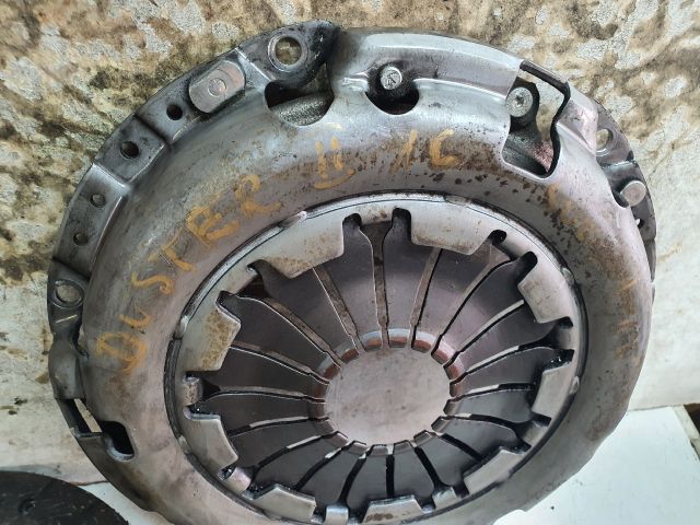 bontott DACIA DUSTER Kuplung Szett (Szerkezet, Tárcsa)