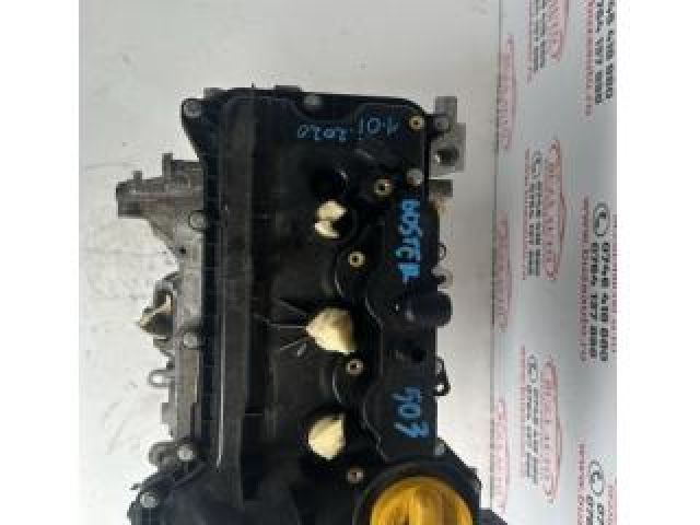 bontott DACIA DUSTER Motor (Fűzött blokk hengerfejjel)