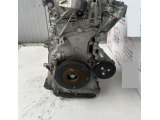 bontott DACIA DUSTER Motor (Fűzött blokk hengerfejjel)