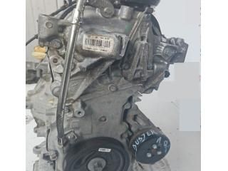 bontott DACIA DUSTER Motor (Fűzött blokk hengerfejjel)