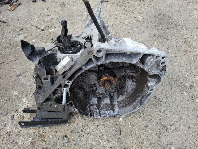 bontott DACIA DUSTER Váltó (Mechanikus)