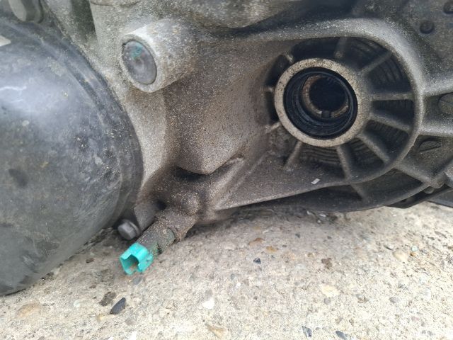 bontott DACIA DUSTER Váltó (Mechanikus)