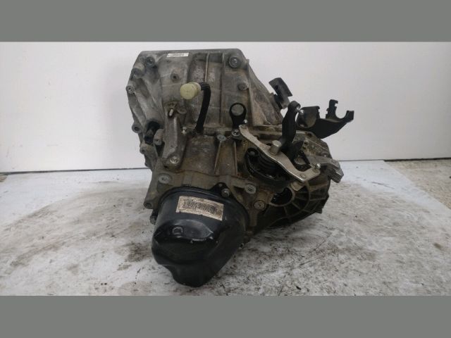 bontott DACIA DUSTER Váltó (Mechanikus)