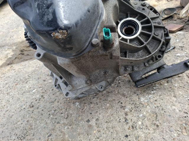 bontott DACIA DUSTER Váltó (Mechanikus)