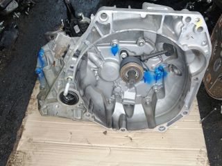 bontott DACIA DUSTER Váltó (Mechanikus)