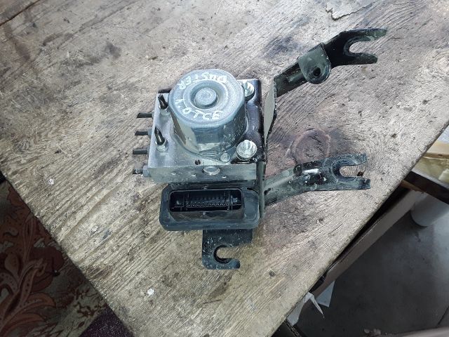 bontott DACIA DUSTER ABS Kocka