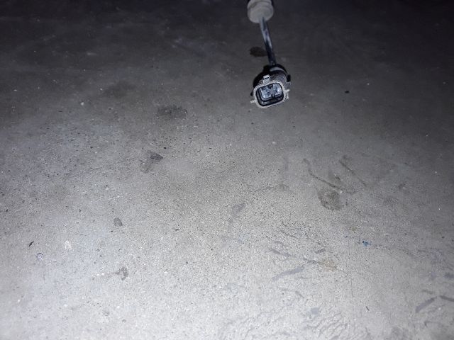 bontott DACIA DUSTER Bal hátsó Kerékagy