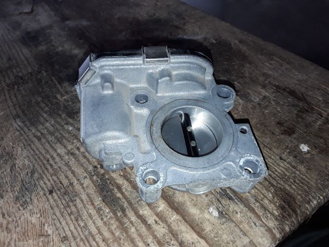 bontott DACIA DUSTER Fojtószelep (Elektromos)