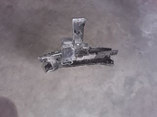 bontott DACIA DUSTER Homlokfal (Üres lemez)