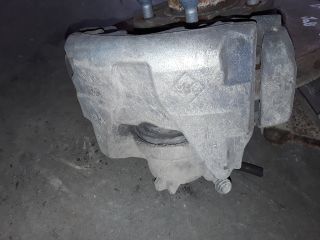 bontott DACIA DUSTER Jobb első Csonkállvány Kerékaggyal