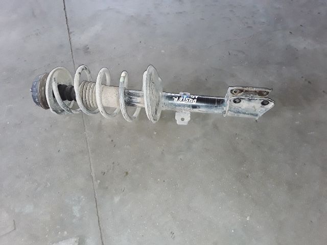 bontott DACIA DUSTER Jobb első Gólyaláb (Lengécsillapító, Rugó)