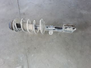 bontott DACIA DUSTER Jobb első Gólyaláb (Lengécsillapító, Rugó)