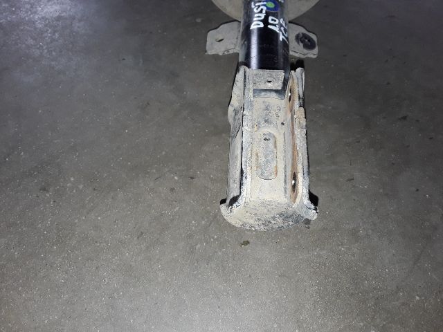 bontott DACIA DUSTER Jobb első Gólyaláb (Lengécsillapító, Rugó)