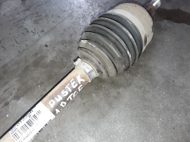 bontott DACIA DUSTER Jobb Féltengely