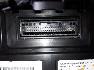 bontott DACIA DUSTER Kilométeróra