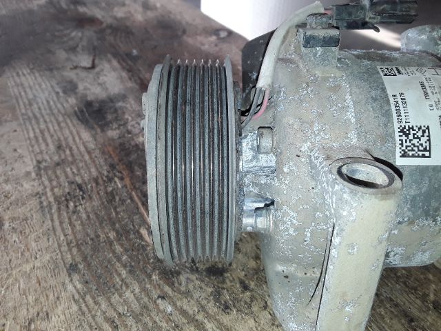 bontott DACIA DUSTER Klímakompresszor