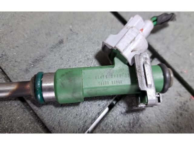 bontott DACIA DUSTER Porlasztó (1 db)