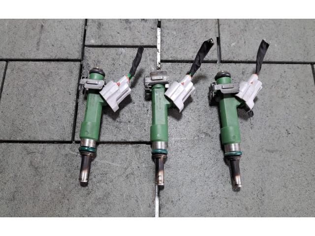 bontott DACIA DUSTER Porlasztó (1 db)