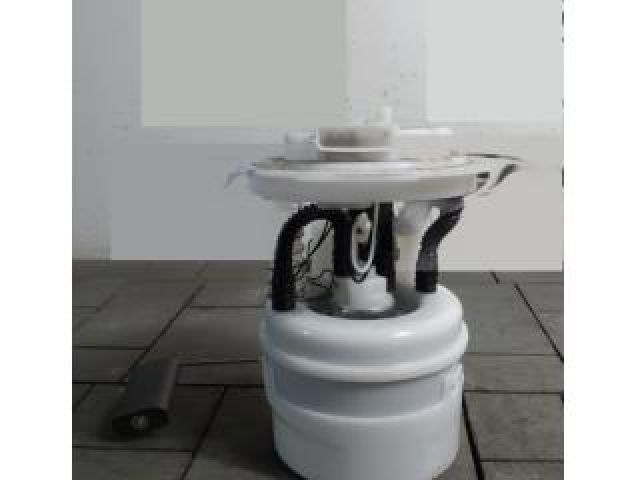 bontott DACIA DUSTER Üzemanyag Szivattyú