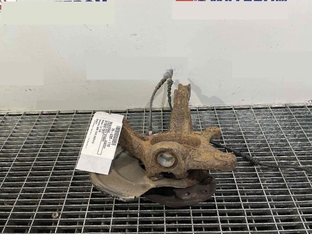 bontott DACIA DUSTER Bal első Csonkállvány