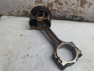 bontott DACIA DUSTER Dugattyú és Hajtókar