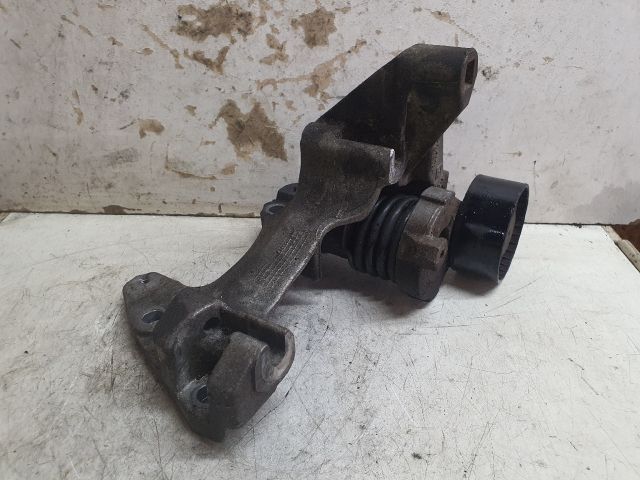 bontott DACIA DUSTER Generátor Tartó Bak