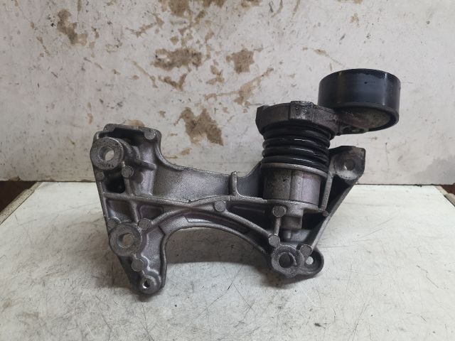 bontott DACIA DUSTER Generátor Tartó Bak