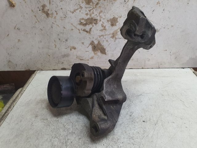 bontott DACIA DUSTER Generátor Tartó Bak