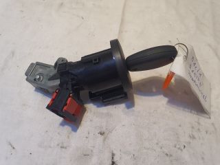 bontott DACIA DUSTER Gyújtáskapcsoló Házzal