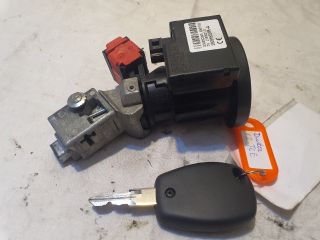 bontott DACIA DUSTER Gyújtáskapcsoló Házzal