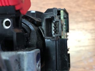 bontott DACIA DUSTER Gyújtáskapcsoló