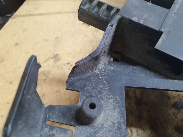 bontott DACIA DUSTER Hűtőventilátor