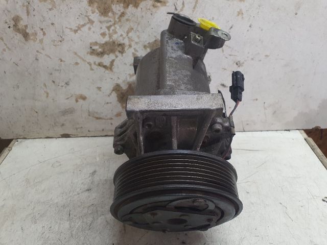 bontott DACIA DUSTER Klímakompresszor