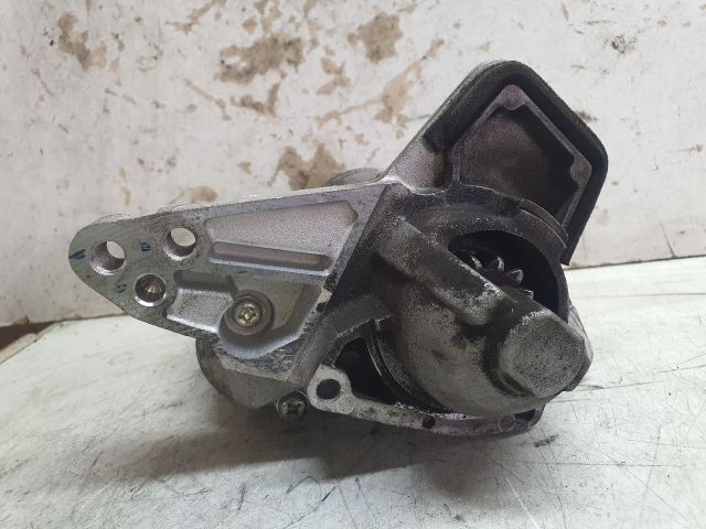 bontott DACIA DUSTER Önindító