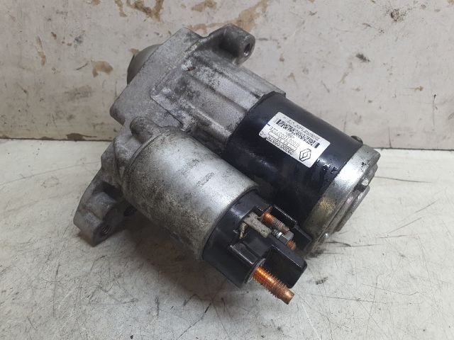 bontott DACIA DUSTER Önindító