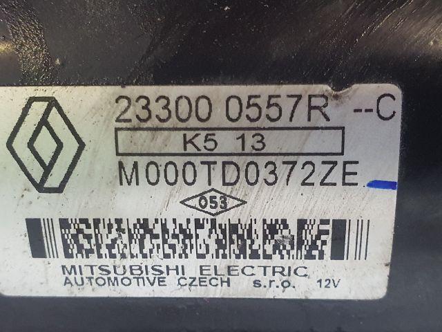 bontott DACIA DUSTER Önindító