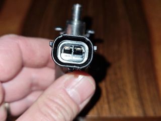 bontott DACIA DUSTER Porlasztó (1 db)