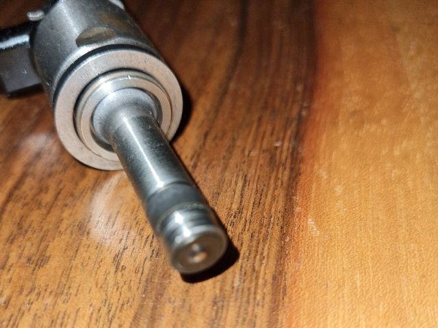 bontott DACIA DUSTER Porlasztó (1 db)