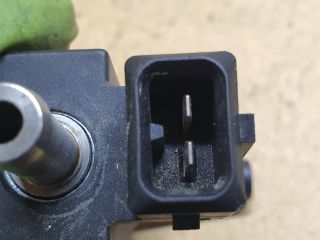 bontott DACIA DUSTER Turbó Vákum Szelep