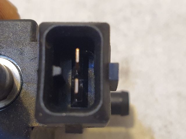 bontott DACIA DUSTER Turbó Vákum Szelep