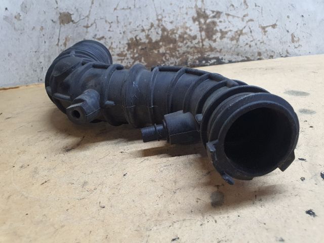 bontott DACIA DUSTER Turbócső