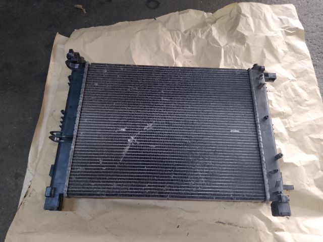 bontott DACIA DUSTER Vízhűtő Radiátor (Klímás)